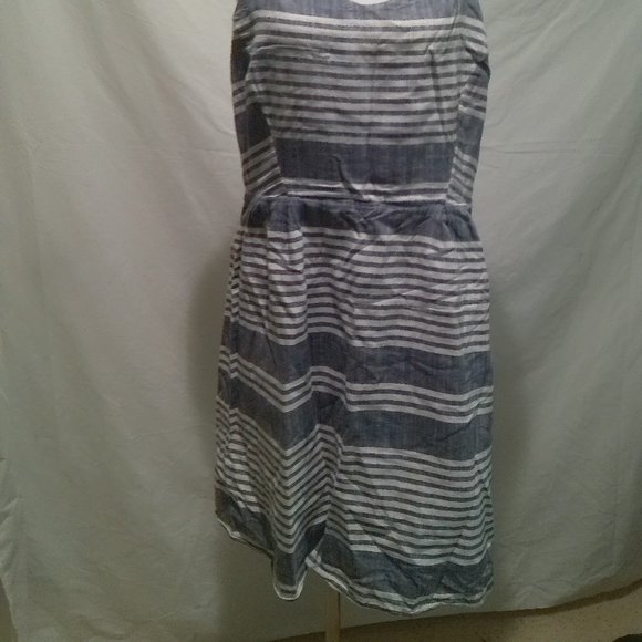 Old Navy sundress   Grey w/ white lines   extra Large  sleeveless - Picture 3 of 5